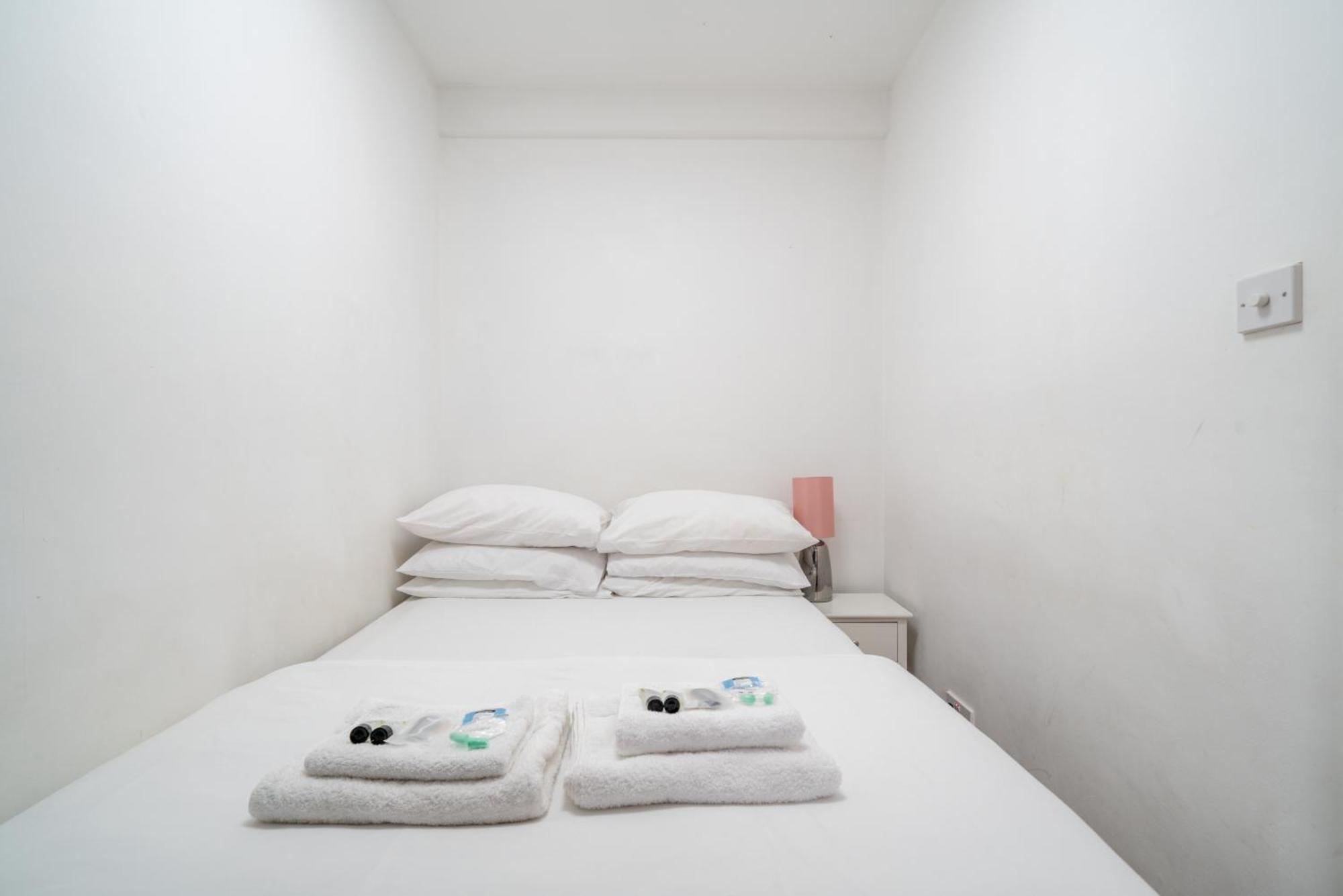 Carnaby & Oxford Street - Central Soho - One Bedroom - Double Bed & Sofabed Londýn Exteriér fotografie