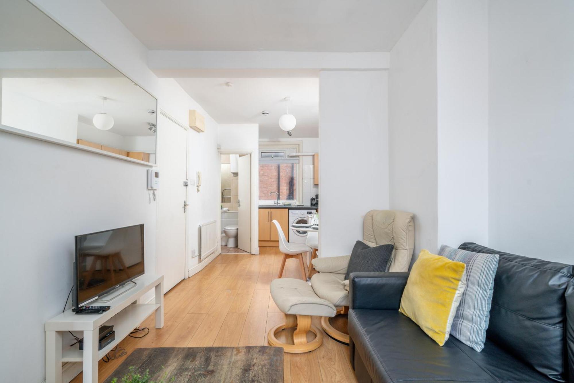 Carnaby & Oxford Street - Central Soho - One Bedroom - Double Bed & Sofabed Londýn Exteriér fotografie