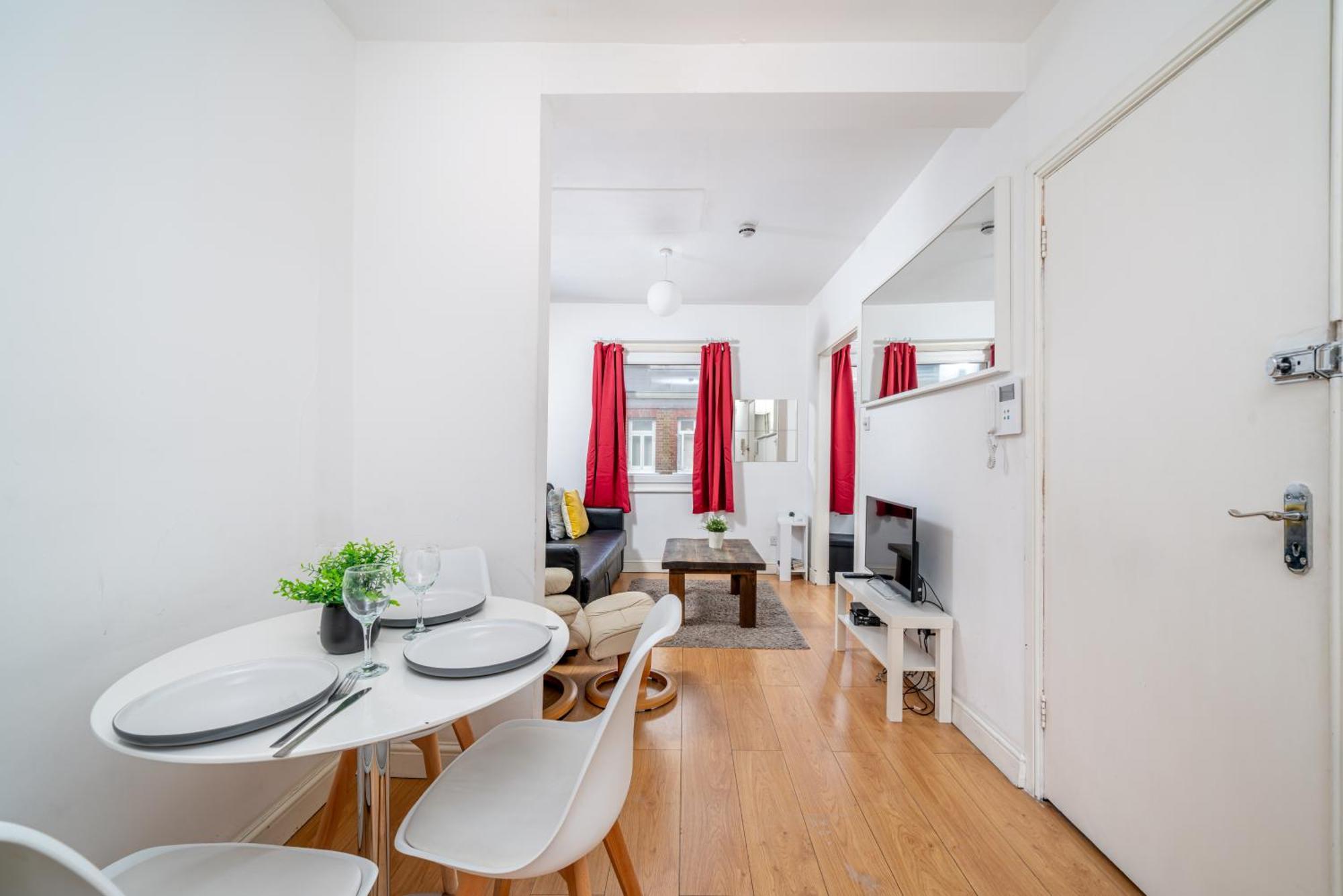 Carnaby & Oxford Street - Central Soho - One Bedroom - Double Bed & Sofabed Londýn Exteriér fotografie